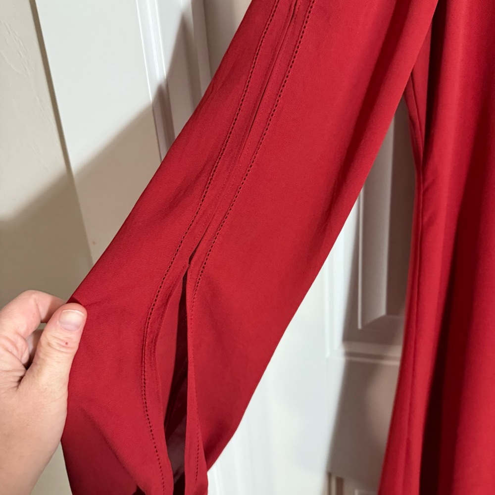 WHBM Hi Low Cold Shoulder Dress - Picture 3 of 7